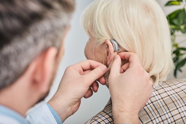  درمان کم شنوایی